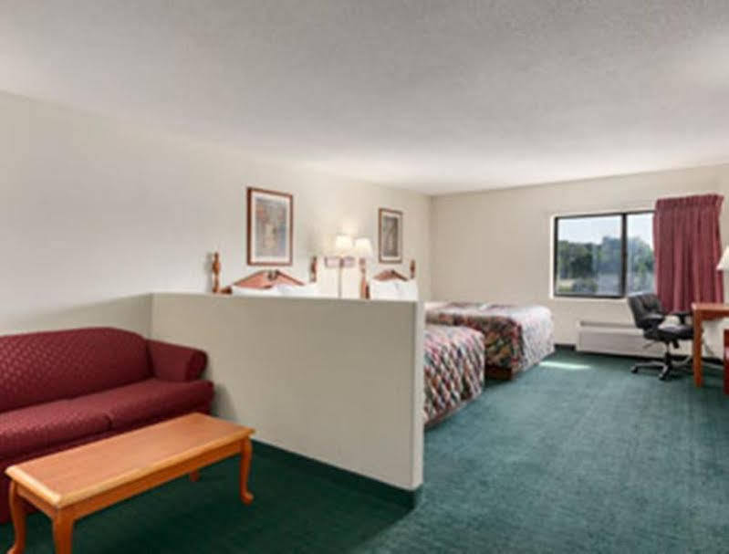 Super 8 By Wyndham Chicago/Rosemont/O'Hare/Se Hotel River Grove Екстериор снимка